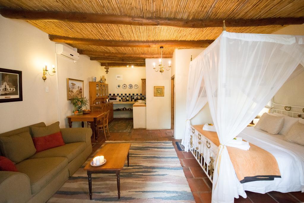 Tulbagh Country Guest House - Cape Dutch Quarters ภายนอก รูปภาพ
